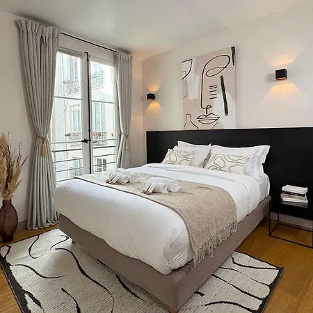 Luxembourg Garden Family Flat Delight Apartment *