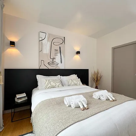 Luxembourg Garden Family Flat Delight * Paris