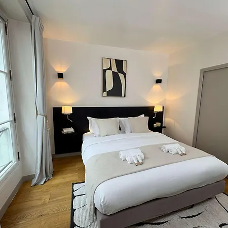 דירה Luxembourg Garden Family Flat Delight