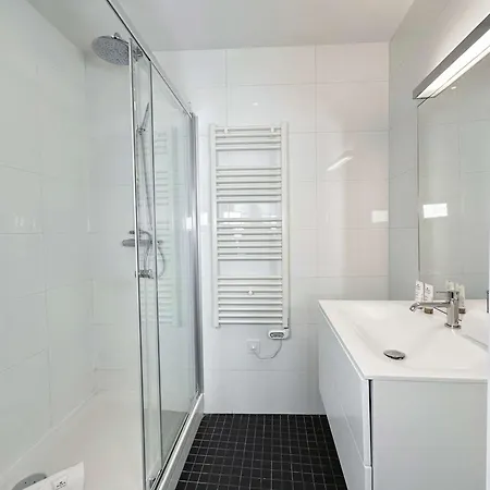 דירה Luxembourg Garden Family Flat Delight *